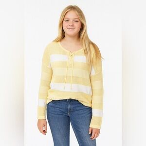 Design 365 Yellow Sweater Size 3X